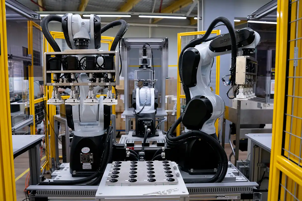 AI-powered vision system inspecting components